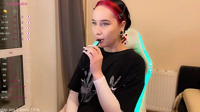 AnastasiaSun online show from 12.19.25