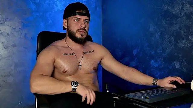 Snapshot of juliusmasters chatting on 01.07.26 juliusmasters online show from 01.07.26