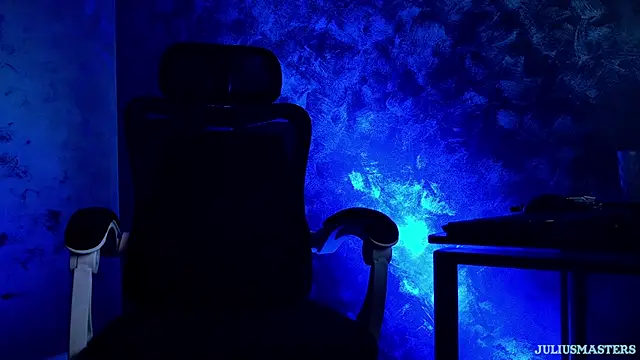 Snapshot of juliusmasters chatting on 02.03.26 juliusmasters online show from 02.03.26