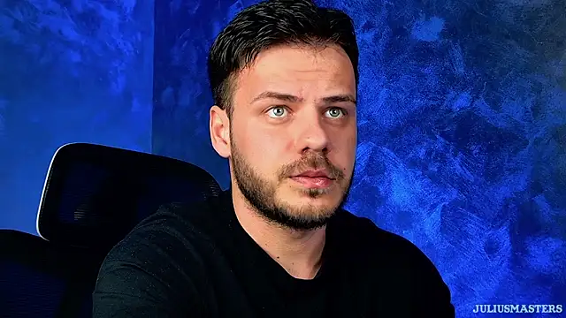 Snapshot of juliusmasters chatting on 02.23.26 juliusmasters online show from 02.23.26