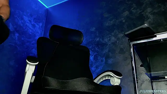 juliusmasters online show from 03.09.26