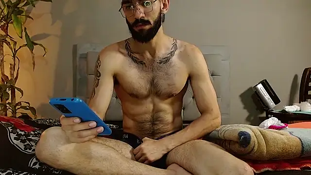 Snapshot of Mr_WhiteCock chatting on 01.03.25 Mr WhiteCock online show from 01.03.25