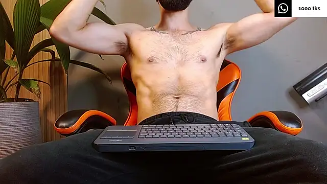 Snapshot of Mr_WhiteCock chatting on 09.16.25 Mr WhiteCock online show from 09.16.25