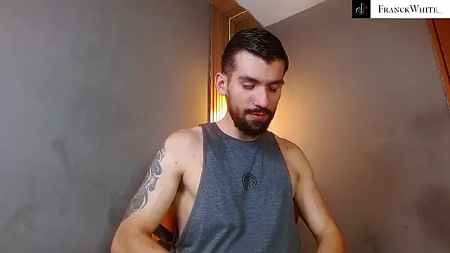 Snapshot of Mr_WhiteCock chatting on 05.12.26 Mr WhiteCock online show from 05.12.26