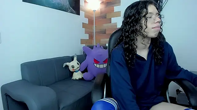 Angel Dust18 online show from 02.27.25