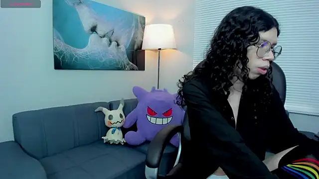 Angel Dust18 online show from 10.13.25