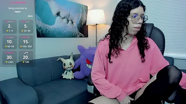 Angel Dust18 online show from 10.19.25