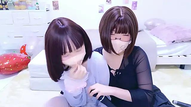 841 yayoi online show from 05.17.26