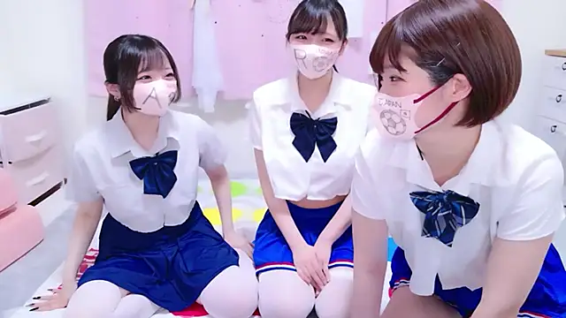 841 yayoi online show from 06.17.26