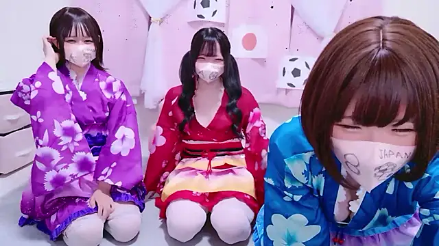 841 yayoi online show from 07.15.26