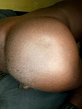 Snapshot of Tibenty chatting on 03.09.25 Tibenty online show from 03.09.25