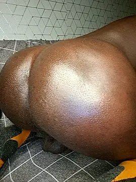 Snapshot of Tibenty chatting on 01.11.26 Tibenty online show from 01.11.26