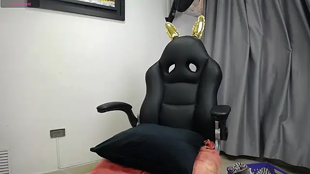 dayadubey  online show from 03.18.25