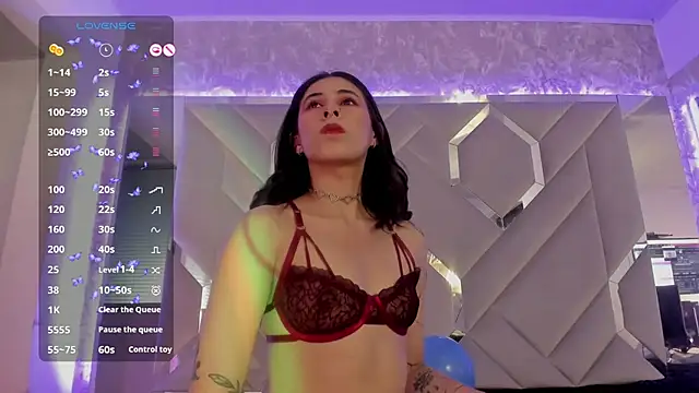 Snapshot of Sara_Foxx1 chatting on 02.03.25 Sara Foxx1 online show from 02.03.25