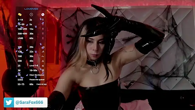 Sara Foxx1 online show from 10.29.25