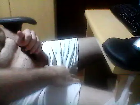 MORENOGOSTOSO12345 online show from 02.15.26