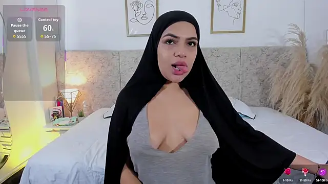 Umarani  online show from 10.15.25