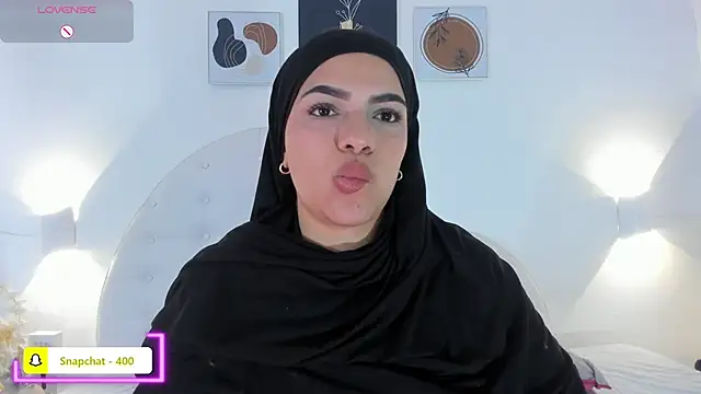 Umarani  online show from 03.23.26