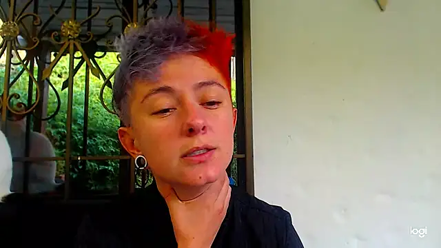Snapshot of tomboyblue chatting on 12.07.24 tomboyblue online show from 12.07.24