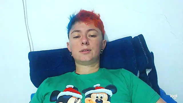 Snapshot of tomboyblue chatting on 12.26.24 tomboyblue online show from 12.26.24