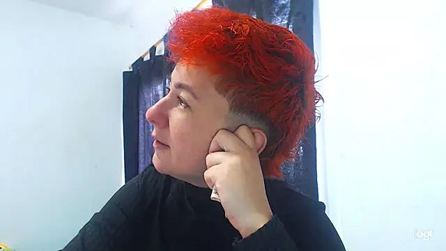Snapshot of tomboyblue chatting on 12.27.24 tomboyblue online show from 12.27.24