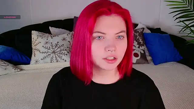Lisa Adam online show from 12.11.24
