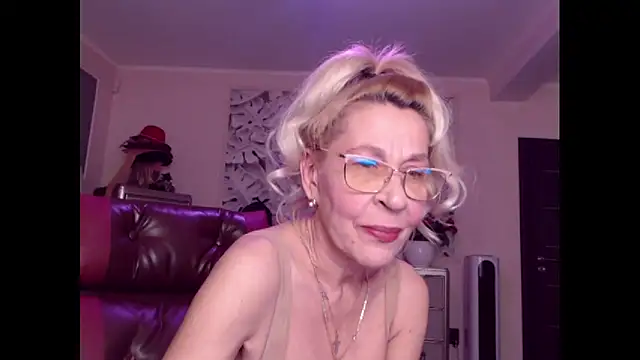 HornyMilf 555 online show from 10.07.25