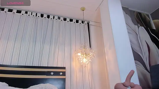 DahianaLincoln online show from 01.19.25