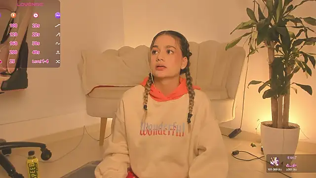 LittleSofia  online show from 10.25.25