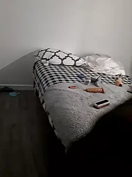 Snapshot of Puffgettingstuffed chatting on 01.08.26 Puffgettingstuffed online show from 01.08.26