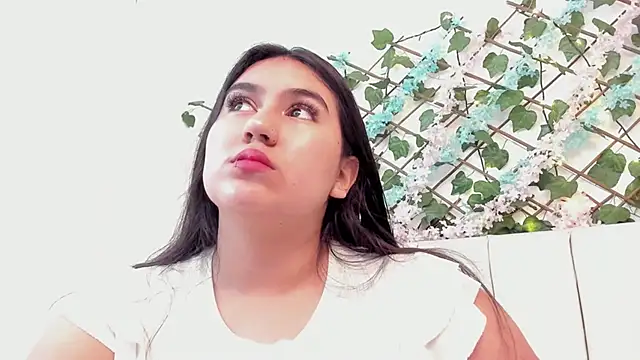 LexiiBloom online show from 09.26.25