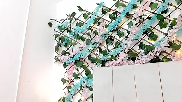 LexiiBloom online show from 10.11.25