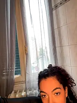 Snapshot of Strawberry_queen91 chatting on 11.30.25 Strawberry queen91 online show from 11.30.25