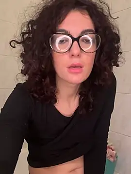 Snapshot of Strawberry_queen91 chatting on 01.16.26 Strawberry queen91 online show from 01.16.26