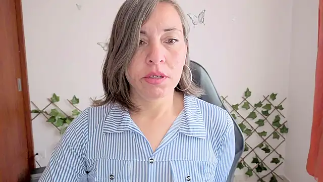 Lady breaks hearts online show from 02.09.26