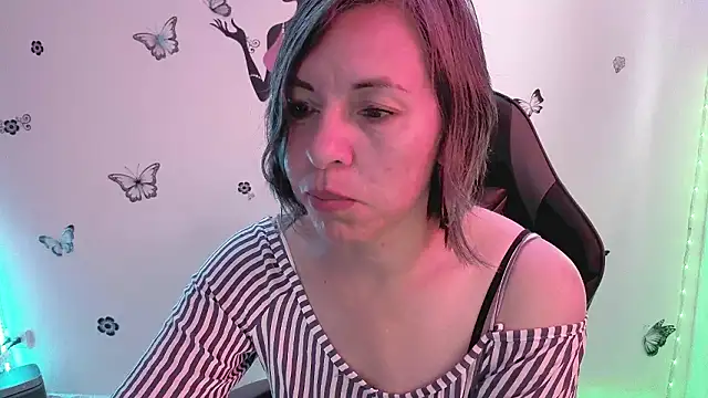 Lady breaks hearts online show from 03.11.26