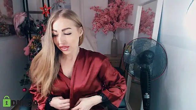  KittyBoo online show from 12.11.24