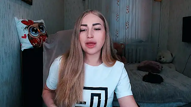  KittyBoo online show from 09.23.25