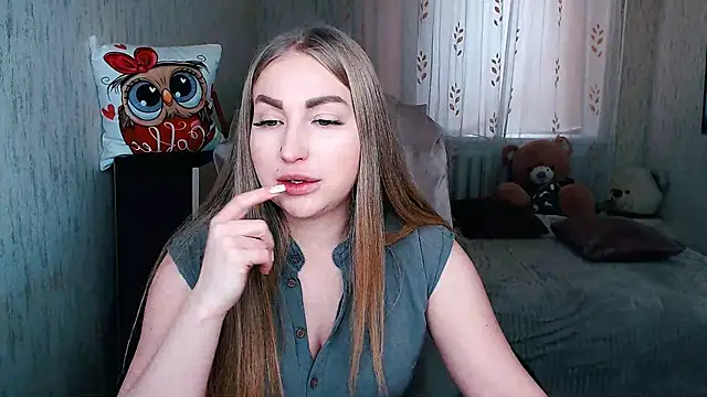 Snapshot of _KittyBoo chatting on 02.11.26 KittyBoo online show from 02.11.26