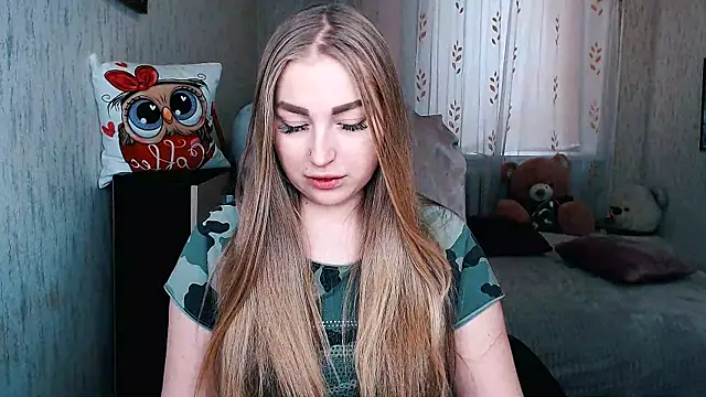 Snapshot of _KittyBoo chatting on 02.12.26 KittyBoo online show from 02.12.26