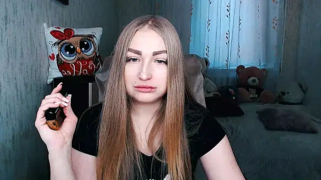 Snapshot of _KittyBoo chatting on 02.18.26 KittyBoo online show from 02.18.26