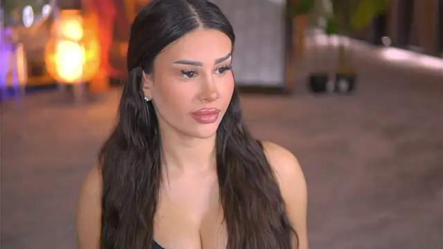 Snapshot of EvaZane chatting on 01.30.25 EvaZane online show from 01.30.25