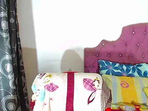 KandyHot  online show from 02.19.25