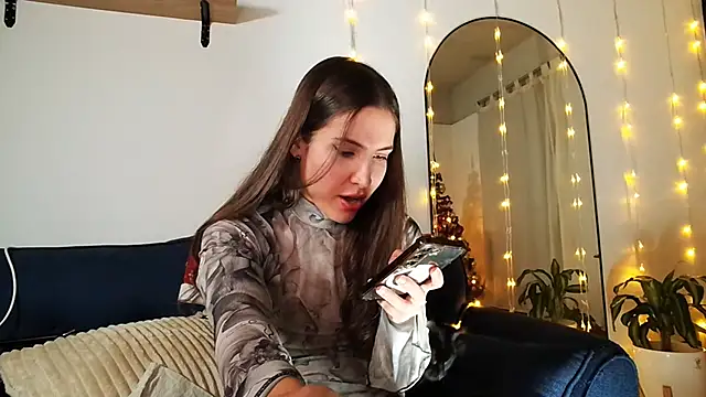 Melisa cream online show from 12.27.24