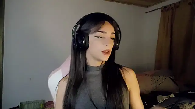 Dollbehavior  online show from 04.17.26