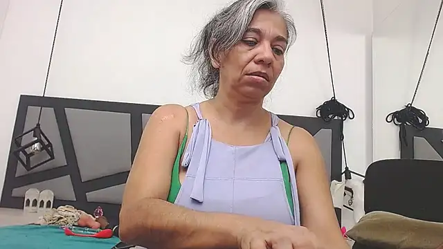 chanel grant online show from 10.17.25