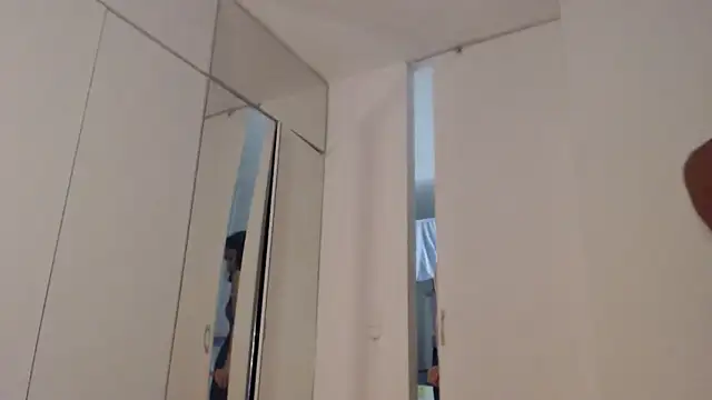 Snapshot of Caribbean_beauty_ chatting on 01.18.26 Caribbean beauty online show from 01.18.26