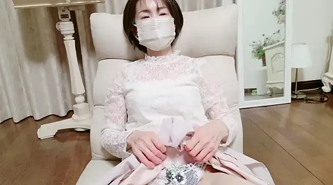 Snapshot of xxArisaxx chatting on 02.18.25 xxArisaxx online show from 02.18.25