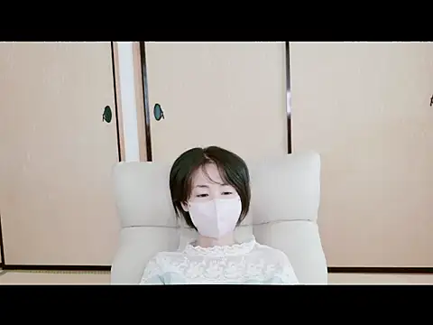 Snapshot of xxArisaxx chatting on 10.05.25 xxArisaxx online show from 10.05.25