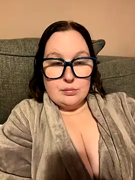 Misssmilf online show from 11.04.25